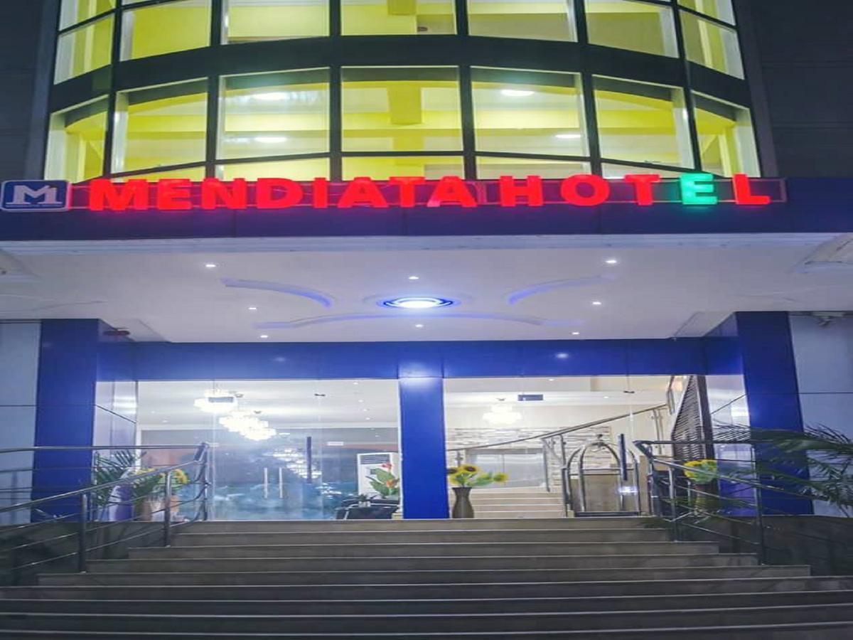 Mendiata Hotel Accra Exterior photo